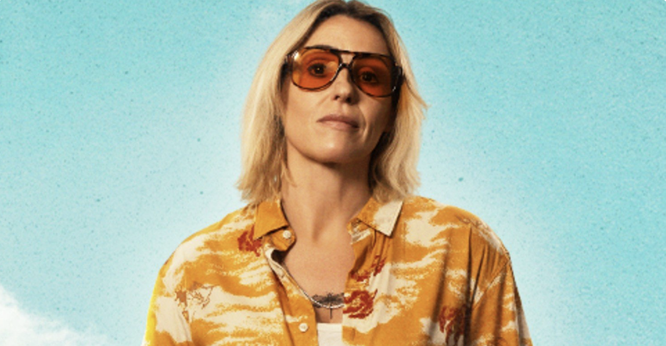 A trans bar owner turns up in queer icon Suranne Jones' latest adventure, Frauds (five stars in The Guardian!)