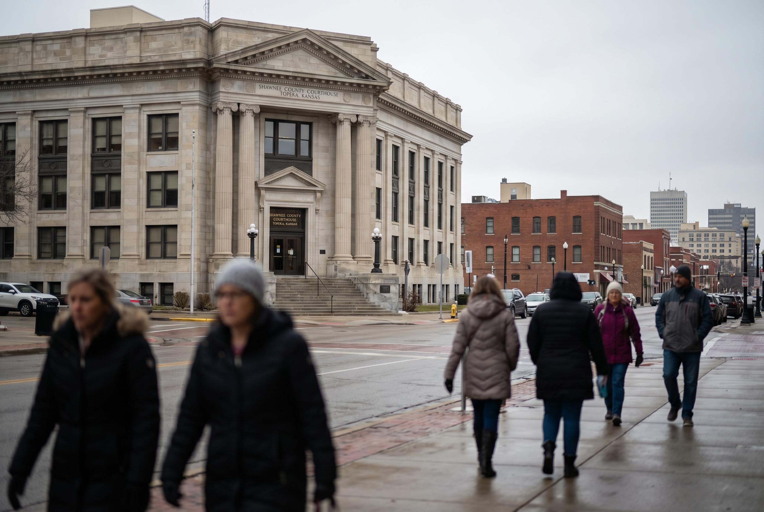 Best Coverage of Pedro Pascal Dating Rumours and Global LGBTQ Backlash